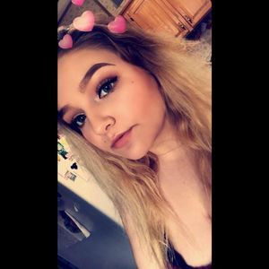 Meet your Posher, Kenzie